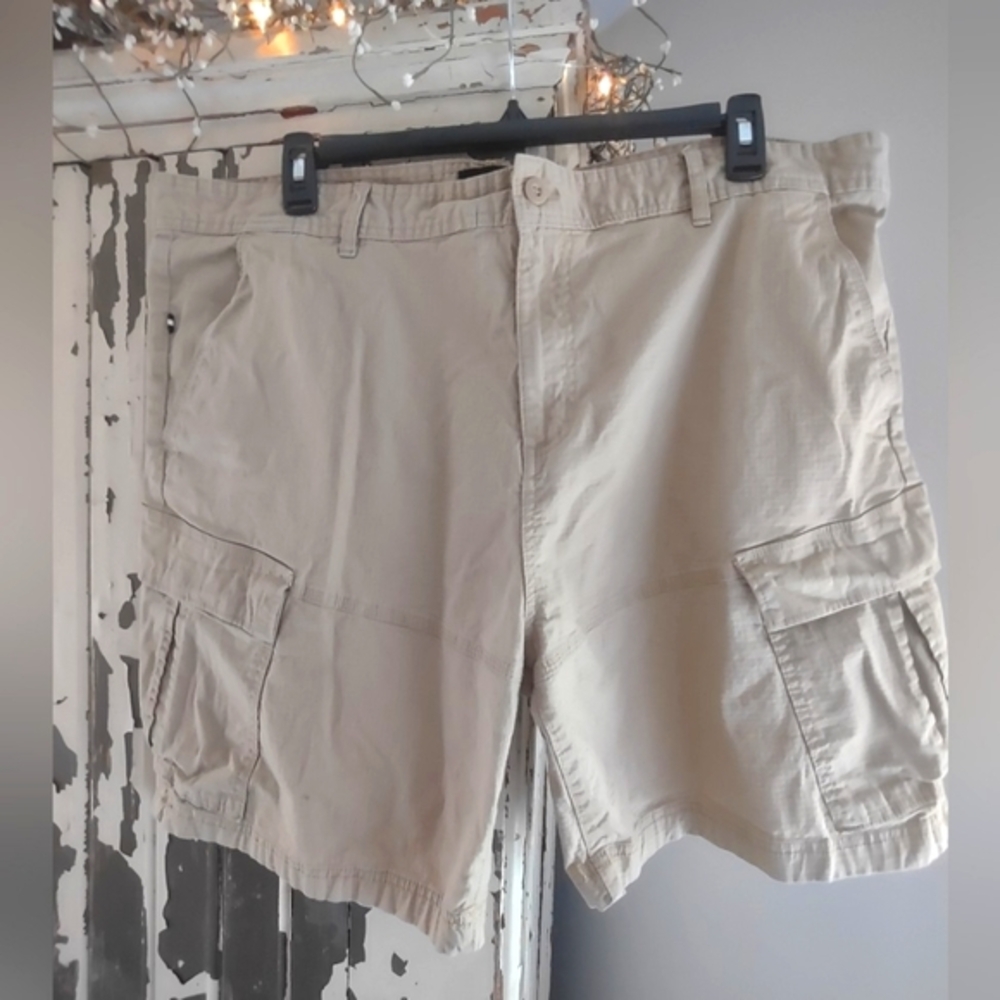TAN CARGOS 2XL BY EDGAR & ASH